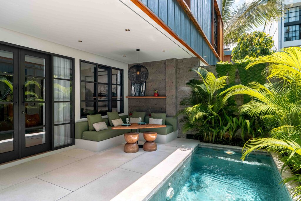 2 bedroom villa split